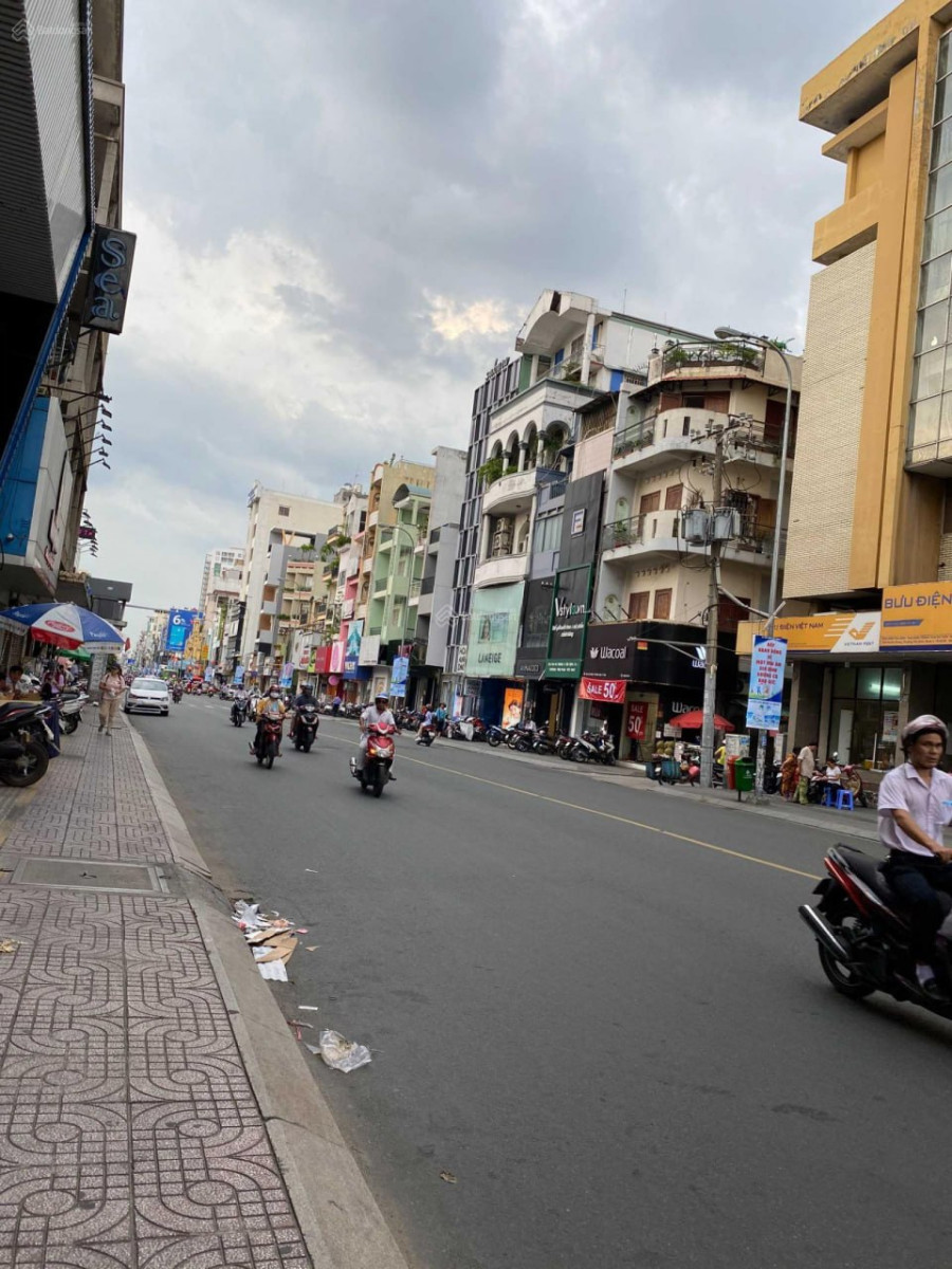 682HCM.2024 ĐỖ VĂN HÙNG