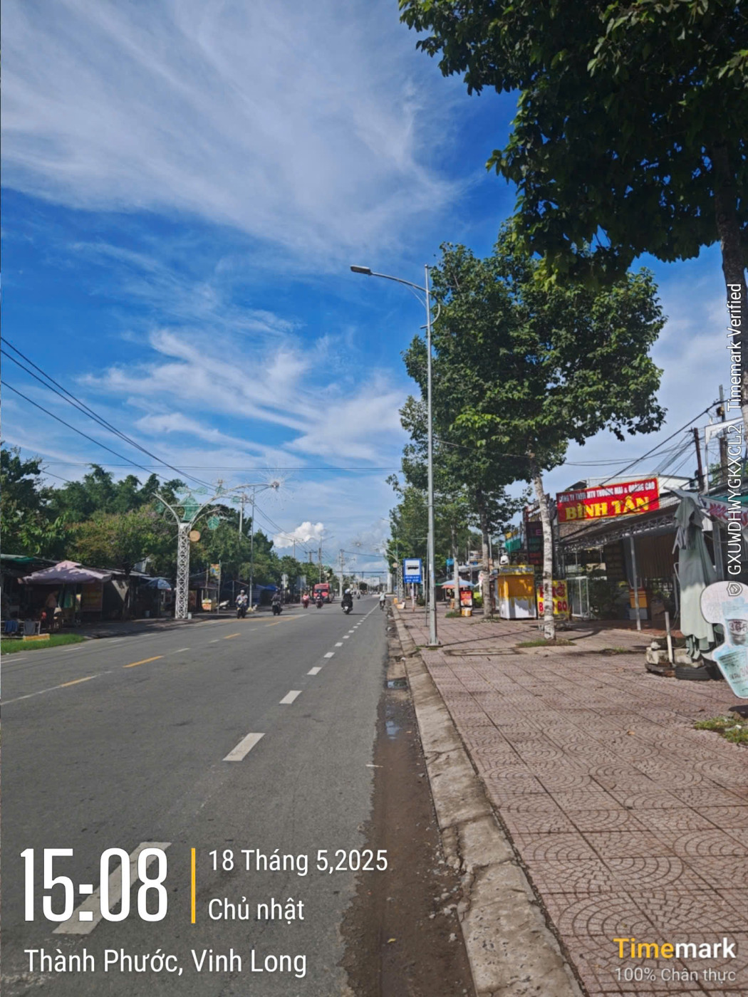 VL1338	Quốc lộ 1 (1A cũ )	"ngã 3 bùng binh xuống bến phà mới"	"giáp bến phà cũ đến giáp đường Nguyển Văn Thảnh"
